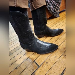 11.5D Black Jack stingray suede